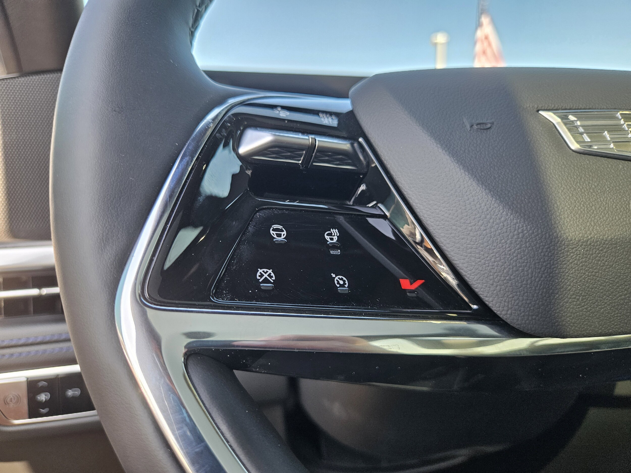 2025 Cadillac Escalade IQ Sport 1 - Photo 32