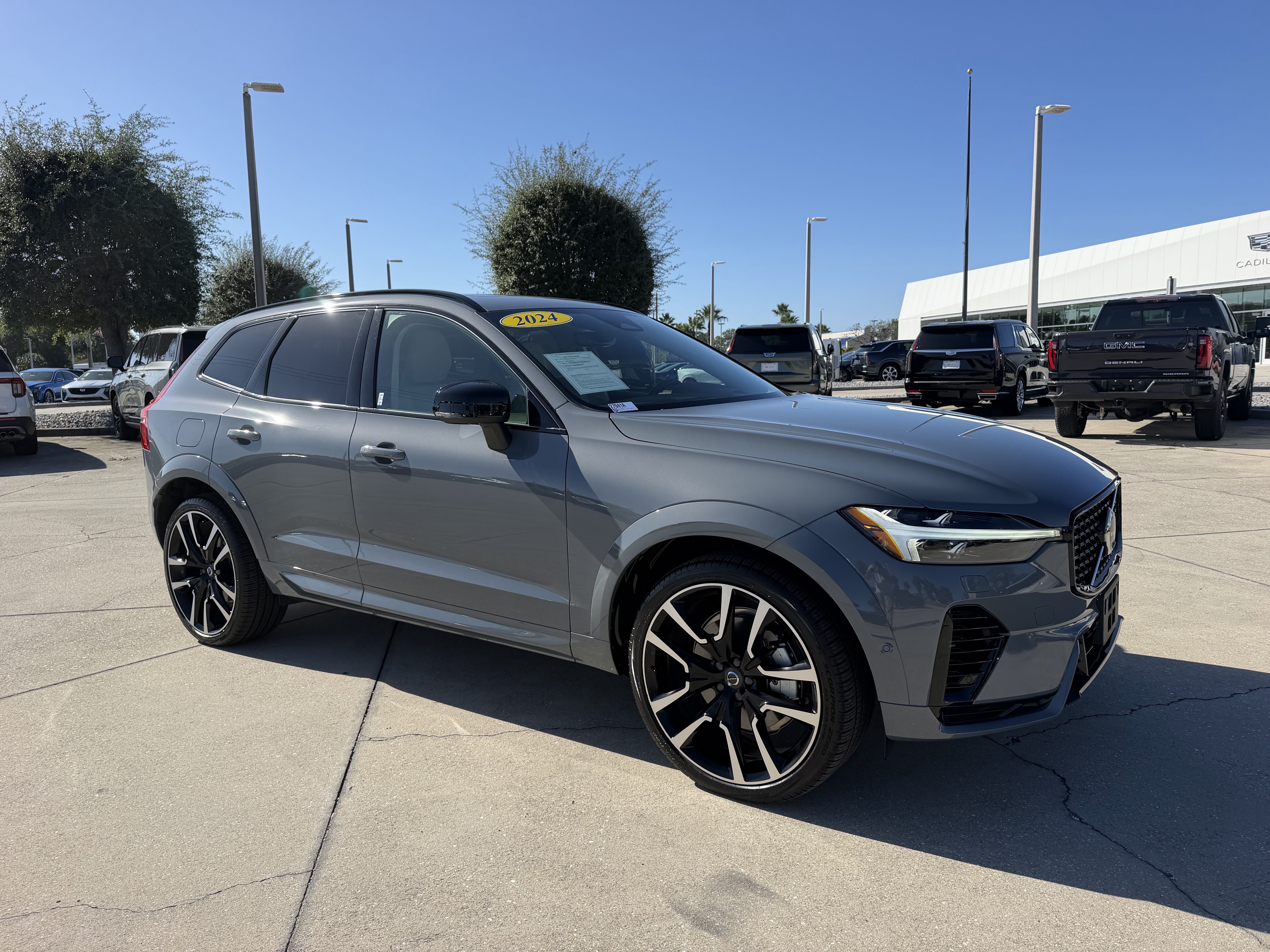  Volvo XC60 Recharge Plug-In Hyb