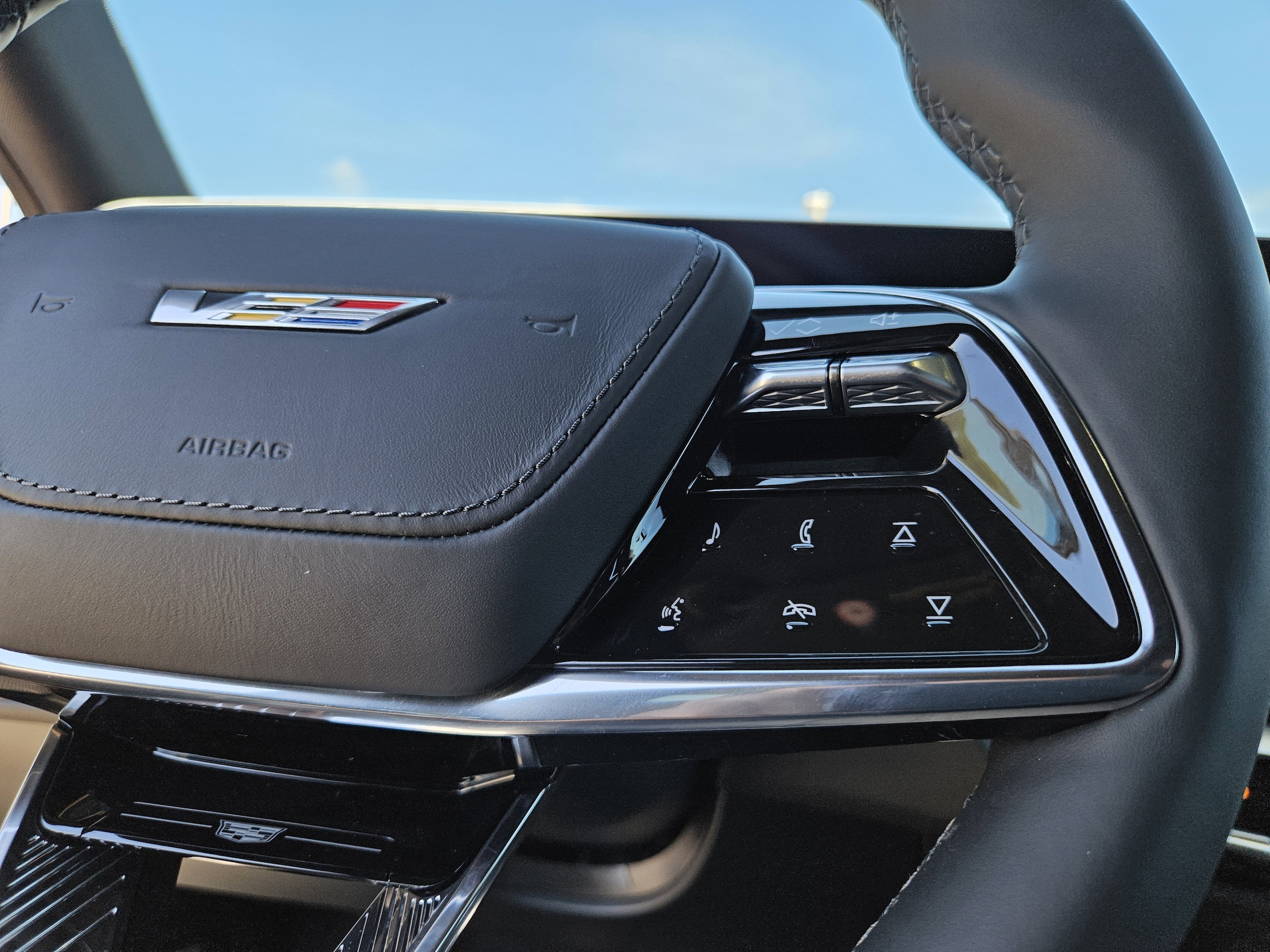 2026 Cadillac LYRIQ V - Photo 33