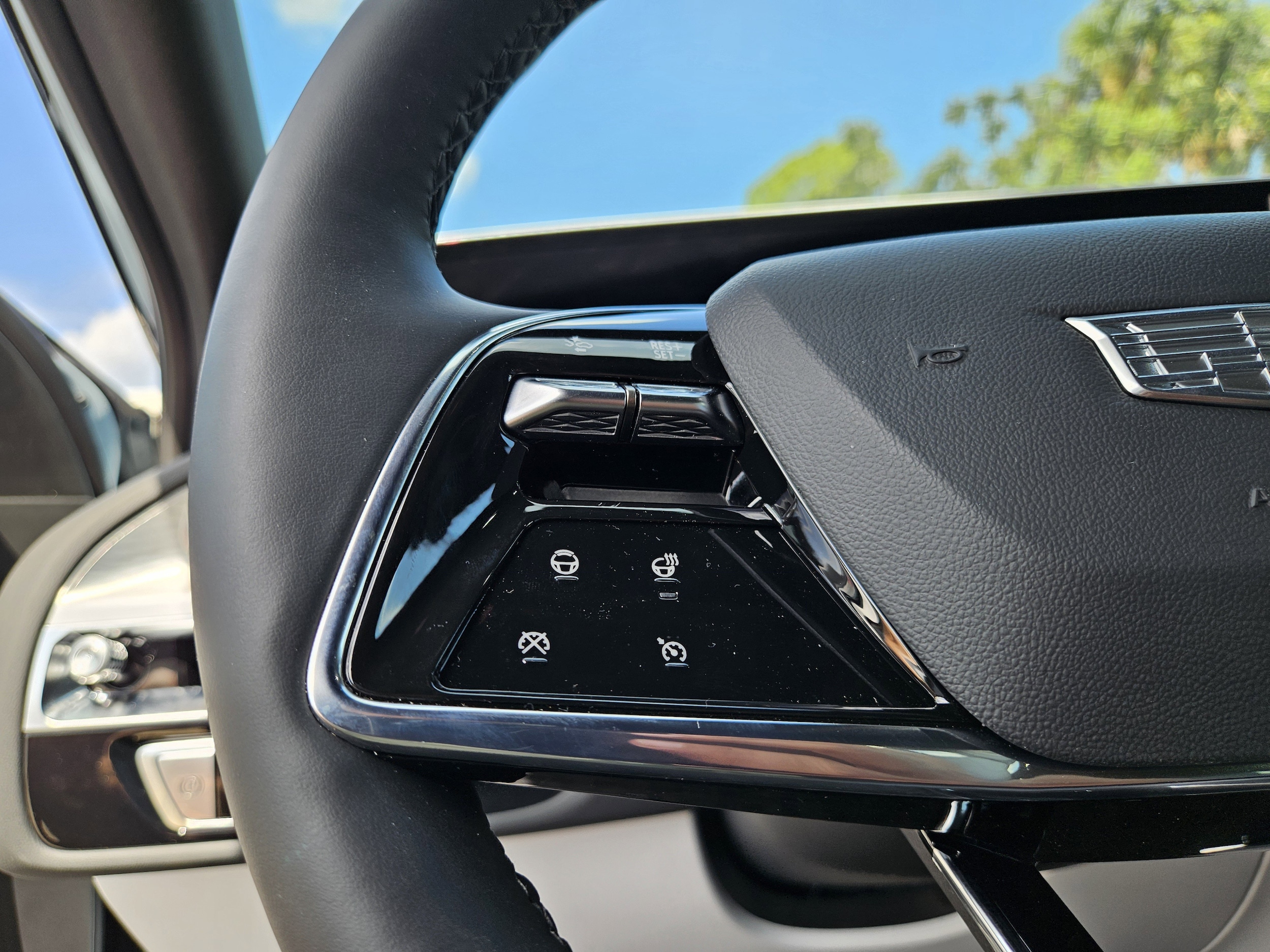 2025 Cadillac LYRIQ Sport 3 - Photo 31