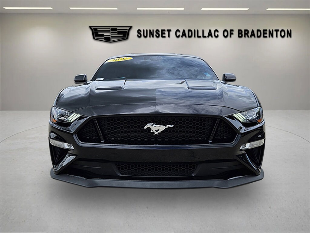 2022 Ford Mustang GT photo 2