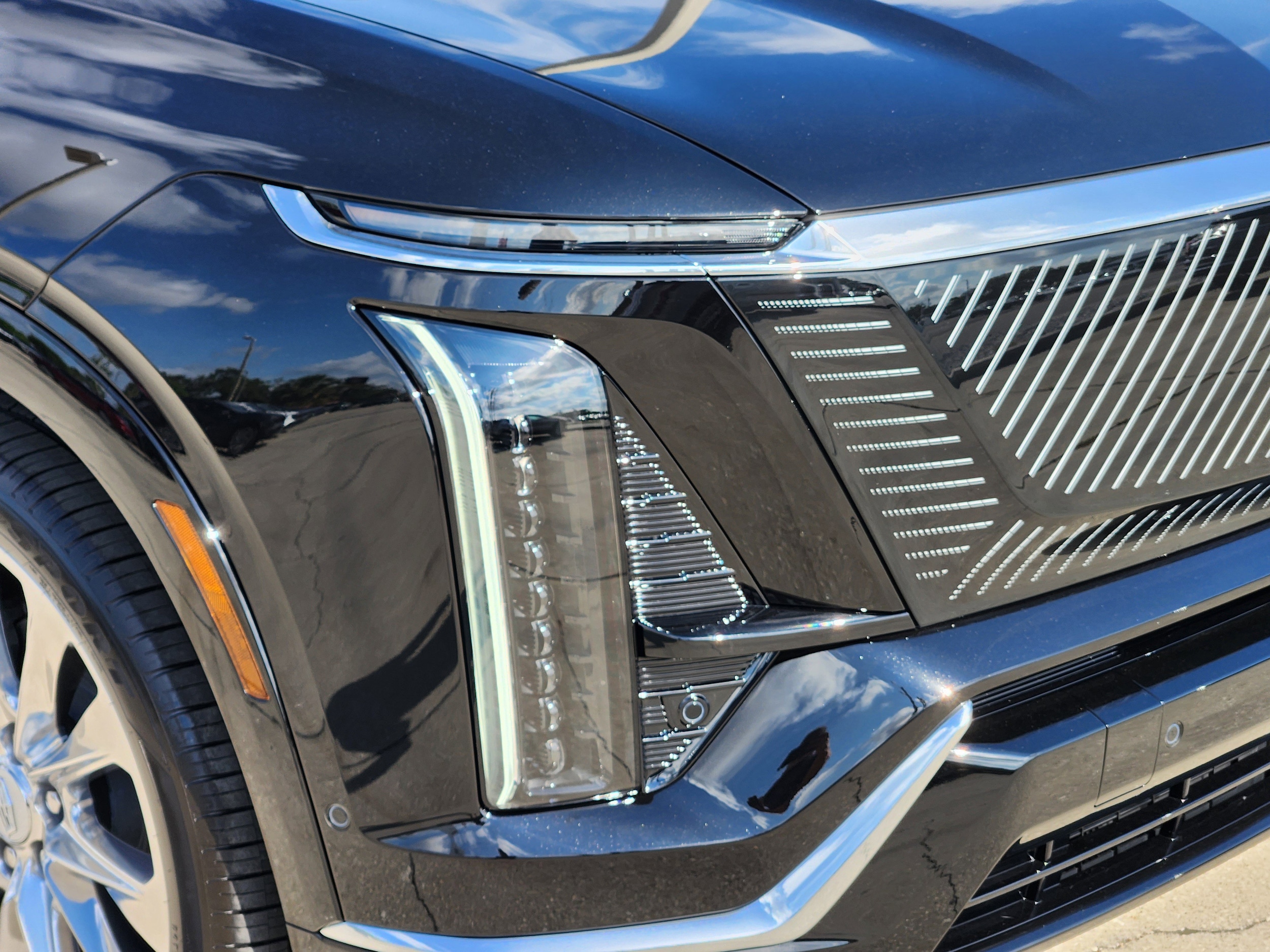 2026 Cadillac VISTIQ Premium Luxury - Photo 9