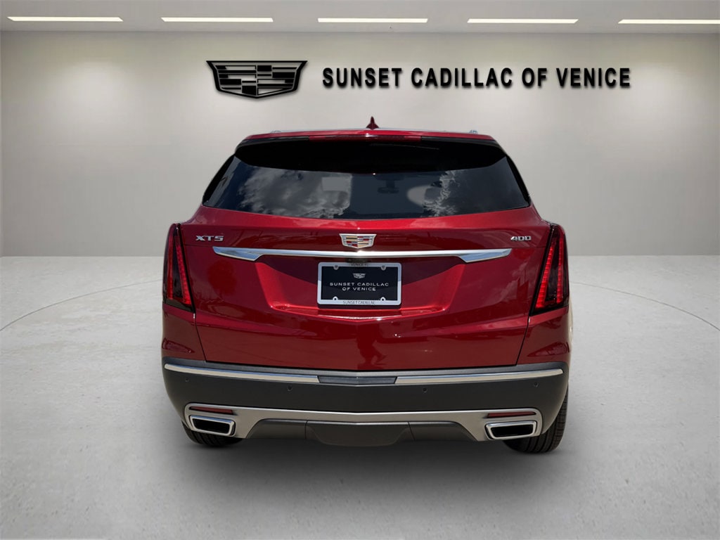New 2026 CADILLAC XT5 Premium Luxury SUV