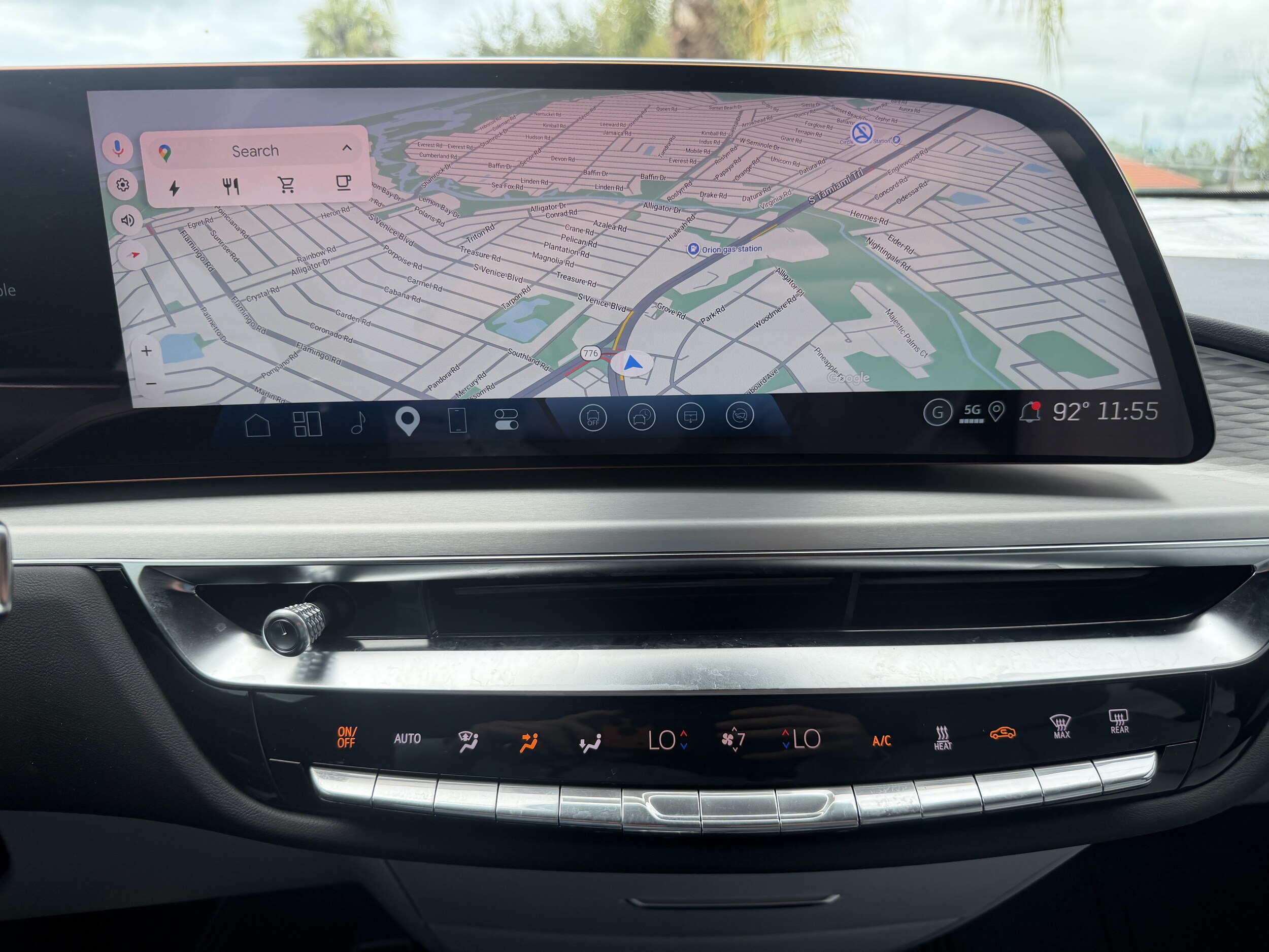 2027 Cadillac LYRIQ Luxury - Photo 18