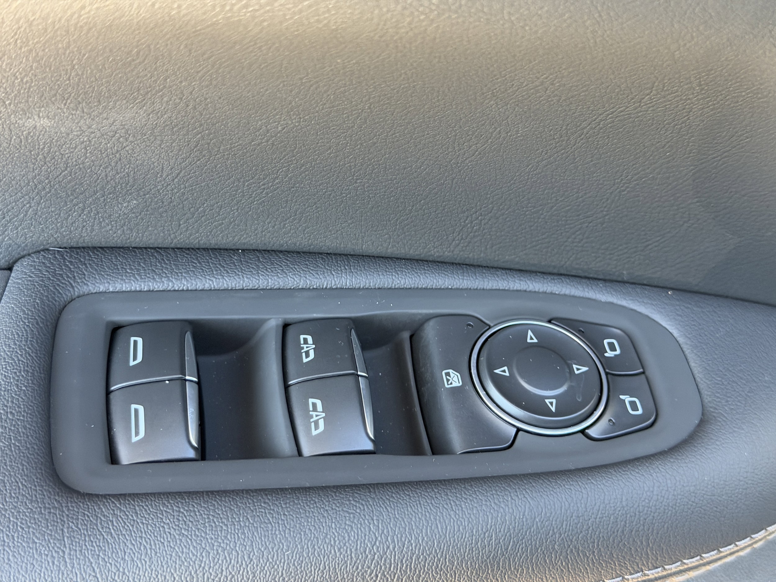 2026 Cadillac XT5 Luxury - Photo 18