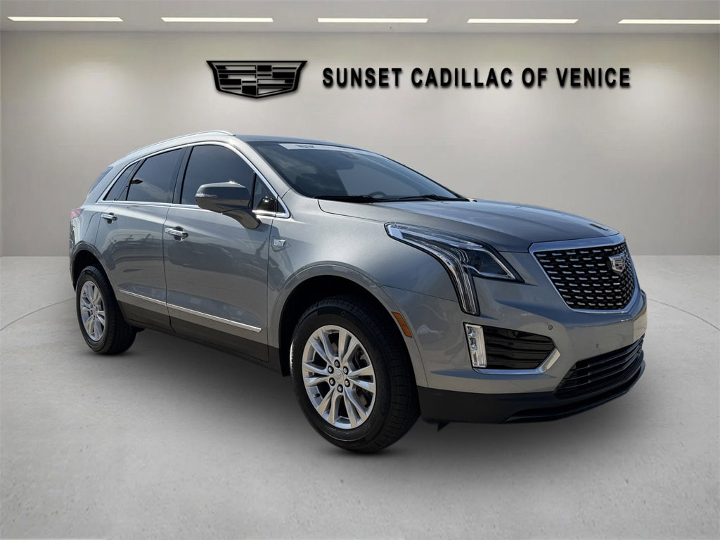 2025 Cadillac XT5 Luxury's photo
