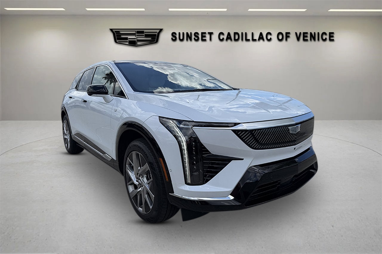 2026 Cadillac Optiq Luxury's photo