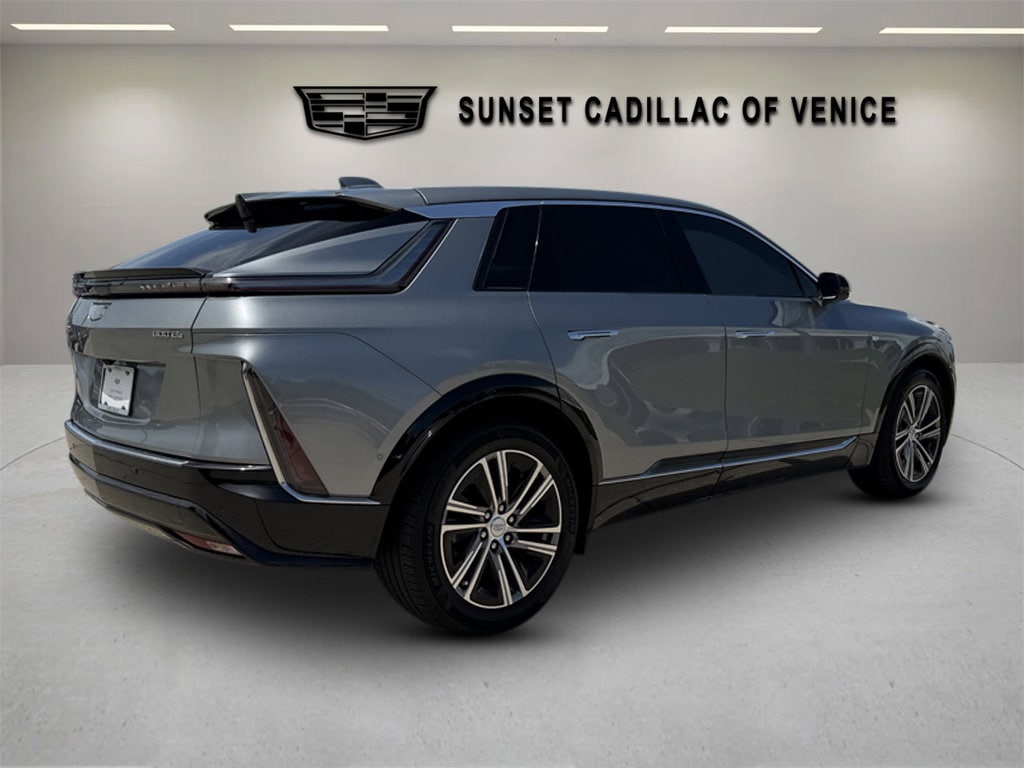Certified 2024 CADILLAC LYRIQ Luxury 1 SUV