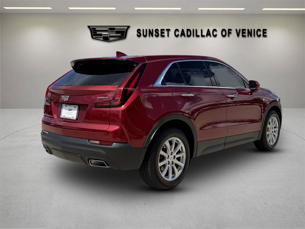Used 2020 CADILLAC XT4 FWD Luxury SUV