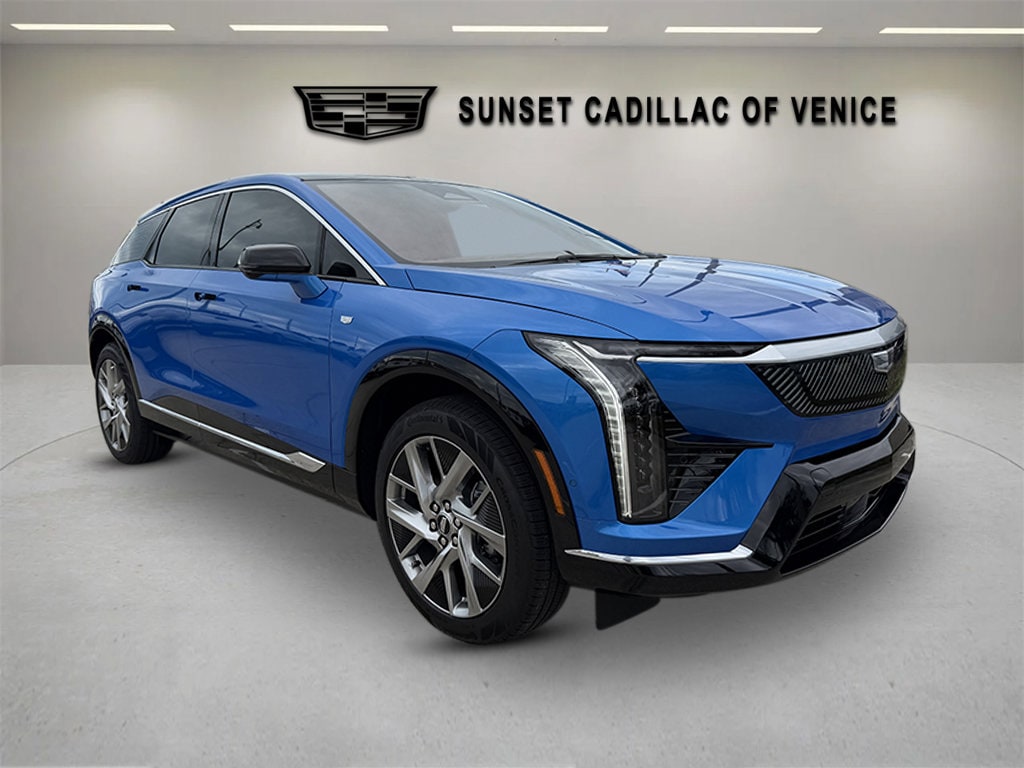 2026 Cadillac OPTIQ Luxury's photo