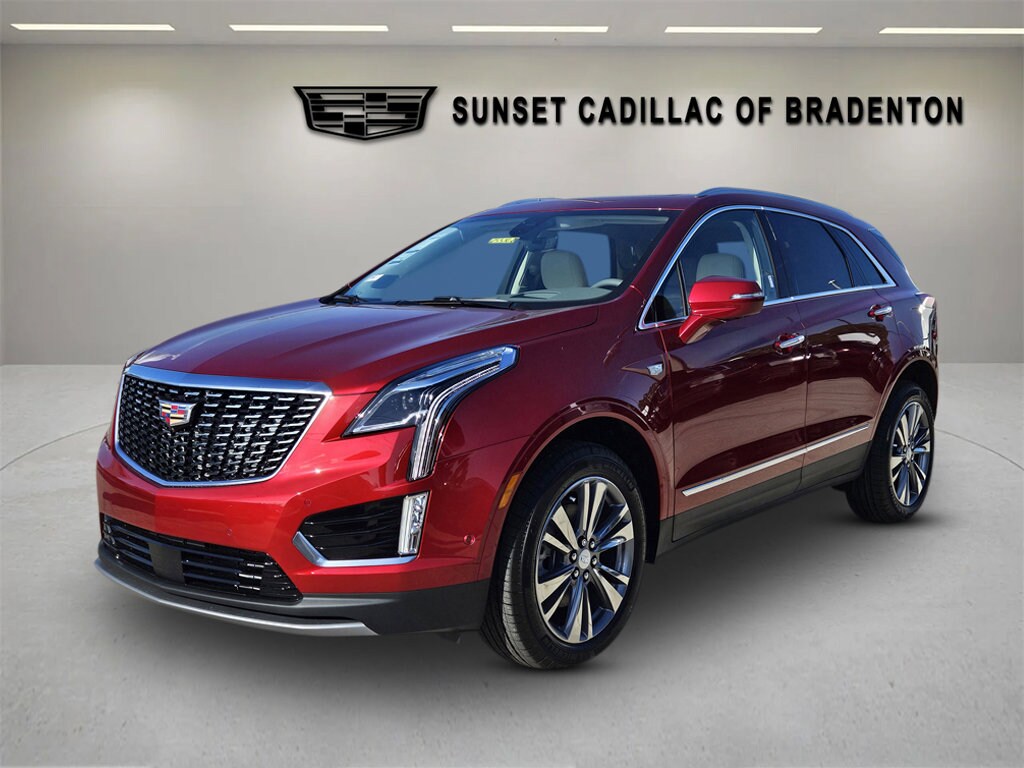 2025 Cadillac XT5 Premium Luxury photo 3