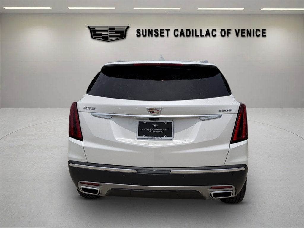 New 2026 CADILLAC XT5 Premium Luxury SUV
