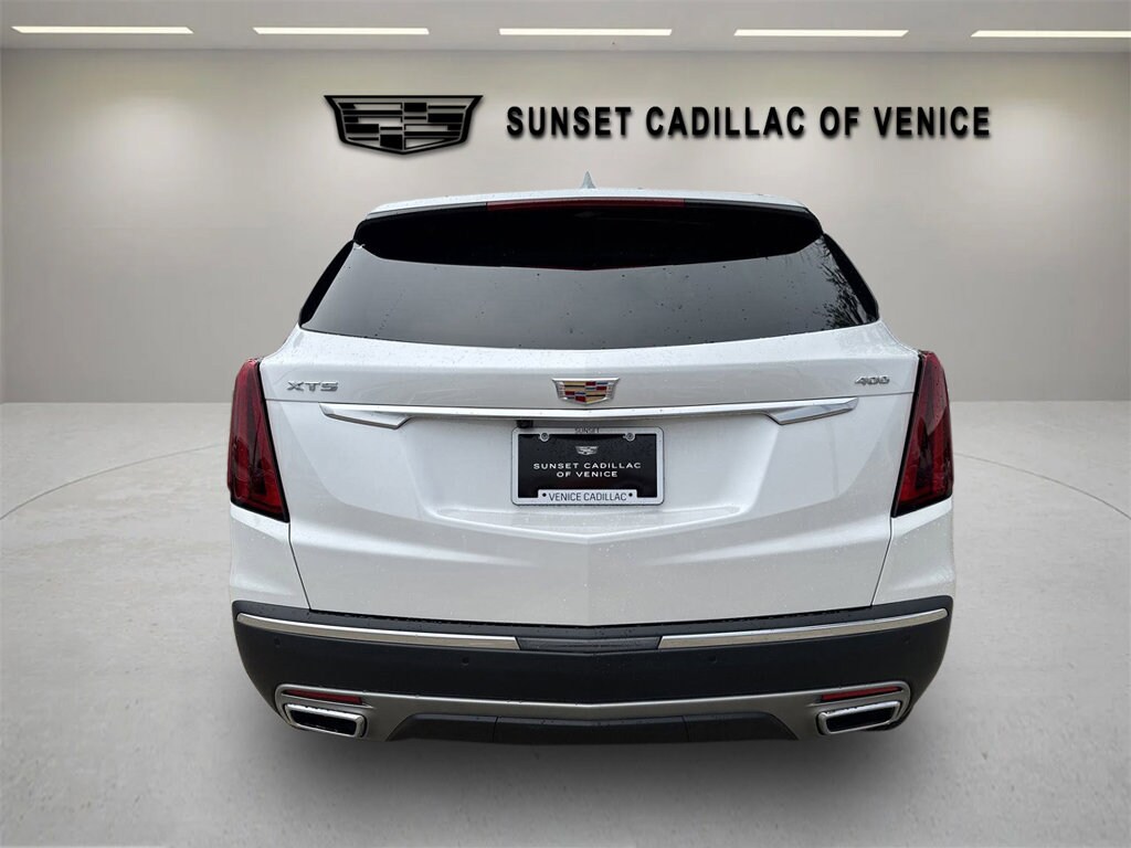 2025 Cadillac XT5 Premium Luxury photo 4