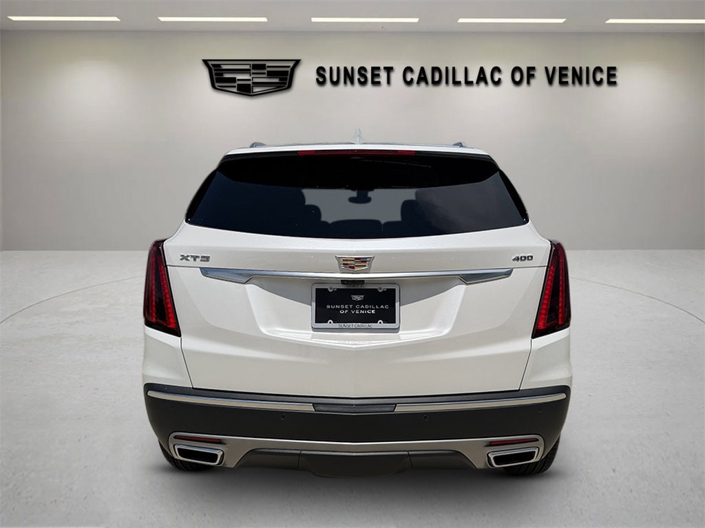 New 2026 CADILLAC XT5 Premium Luxury SUV