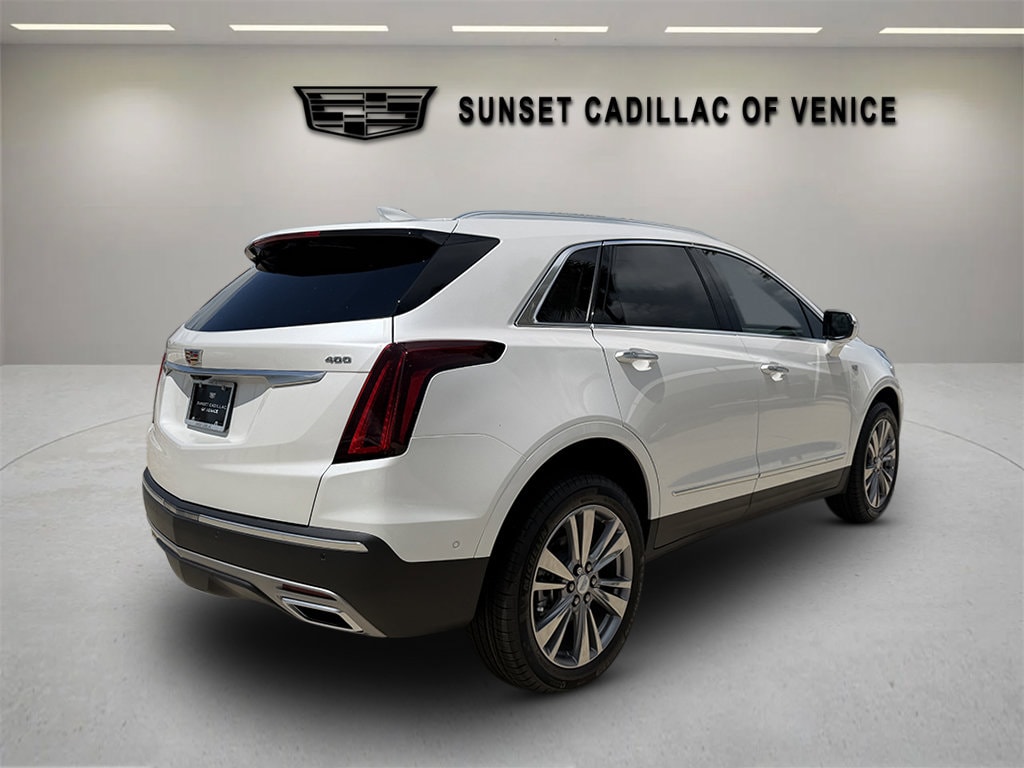 New 2026 CADILLAC XT5 Premium Luxury SUV