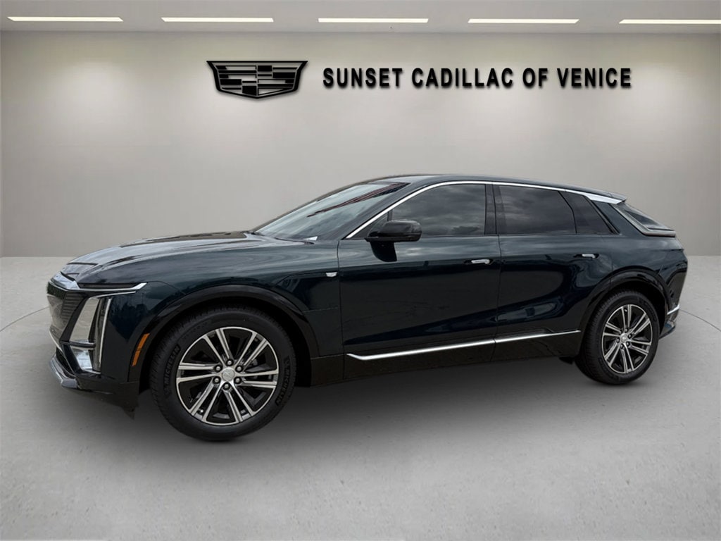 2027 Cadillac LYRIQ Luxury - Photo 7