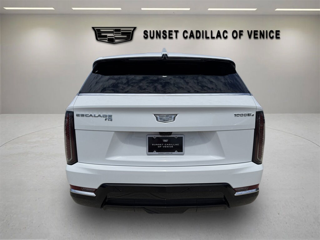 New 2025 CADILLAC ESCALADE IQ Luxury 1 SUV