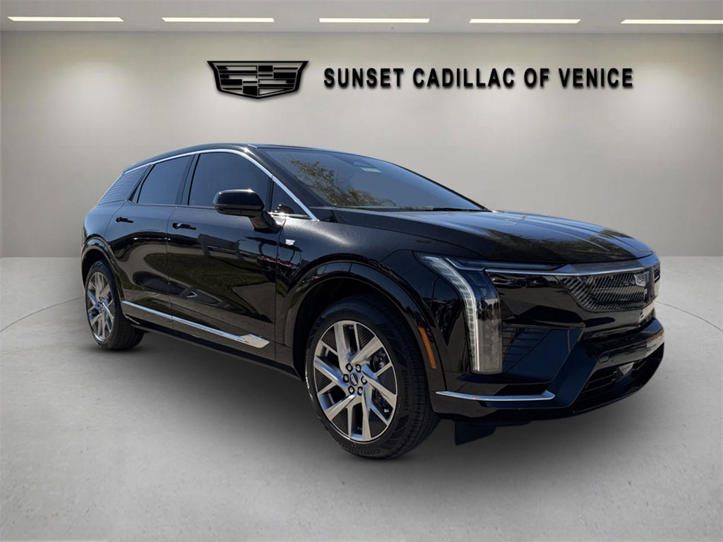 2026 Cadillac OPTIQ Luxury's photo