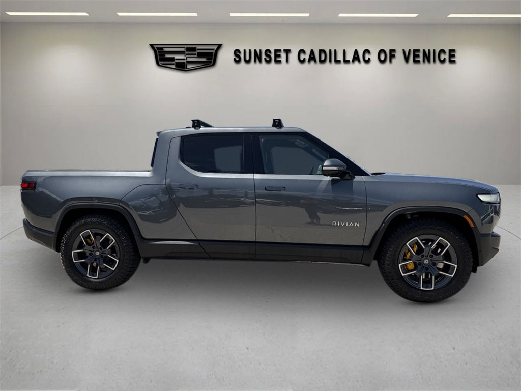 Used 2022 Rivian R1T Launch Edition with VIN 7FCTGAAL7NN003652 for sale in Venice, FL