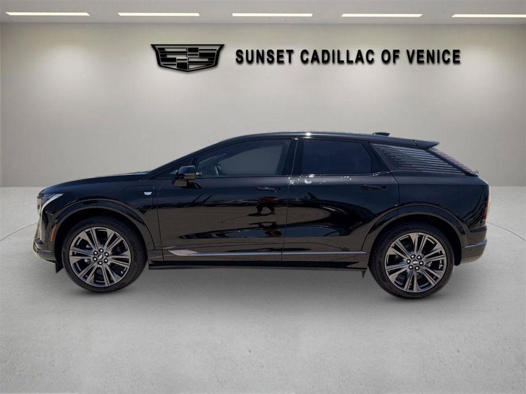 New 2026 CADILLAC OPTIQ Premium Sport SUV