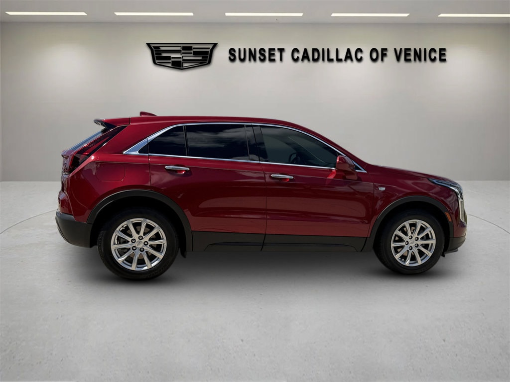 Used 2020 CADILLAC XT4 FWD Luxury SUV