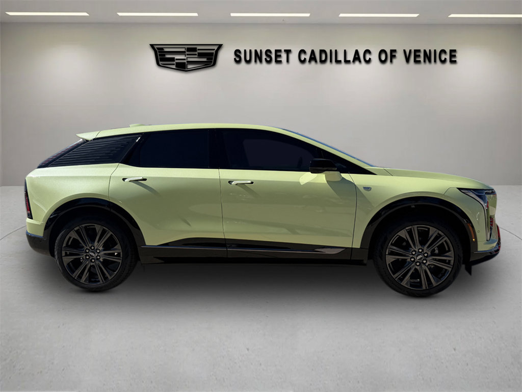 New 2027 CADILLAC OPTIQ Premium Sport SUV