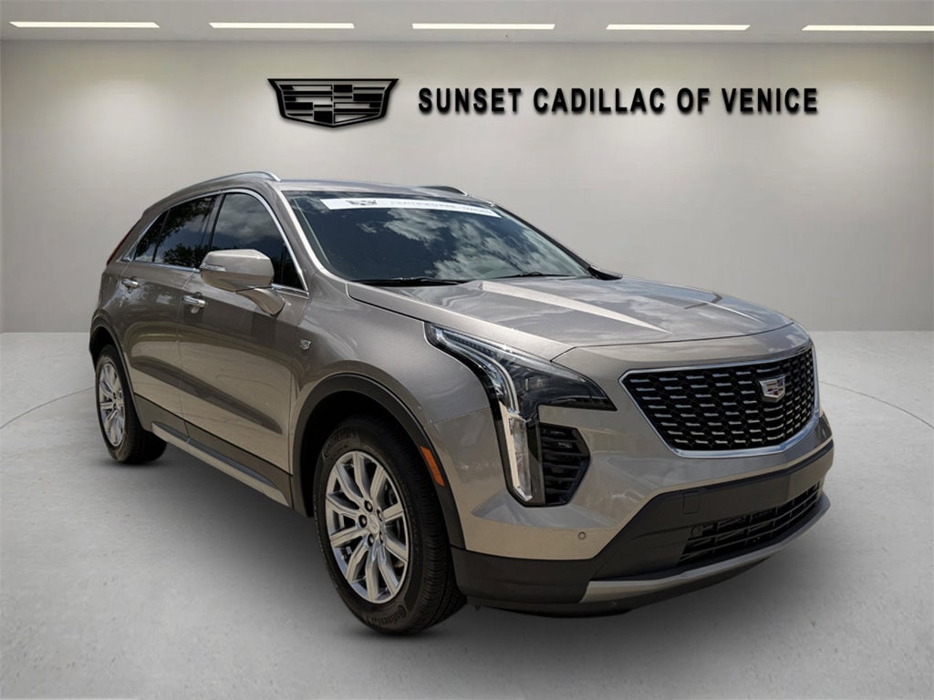 2023 Cadillac XT4 Premium Luxury's photo