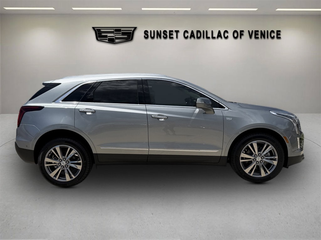 New 2026 CADILLAC XT5 Premium Luxury SUV