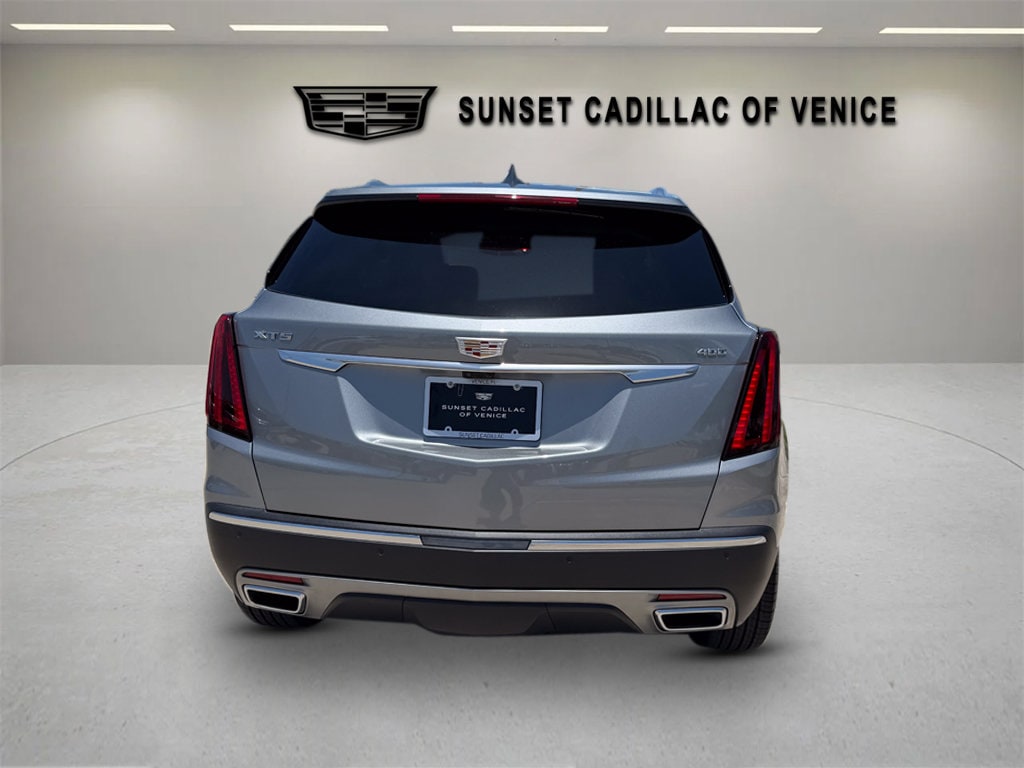 New 2026 CADILLAC XT5 Premium Luxury SUV