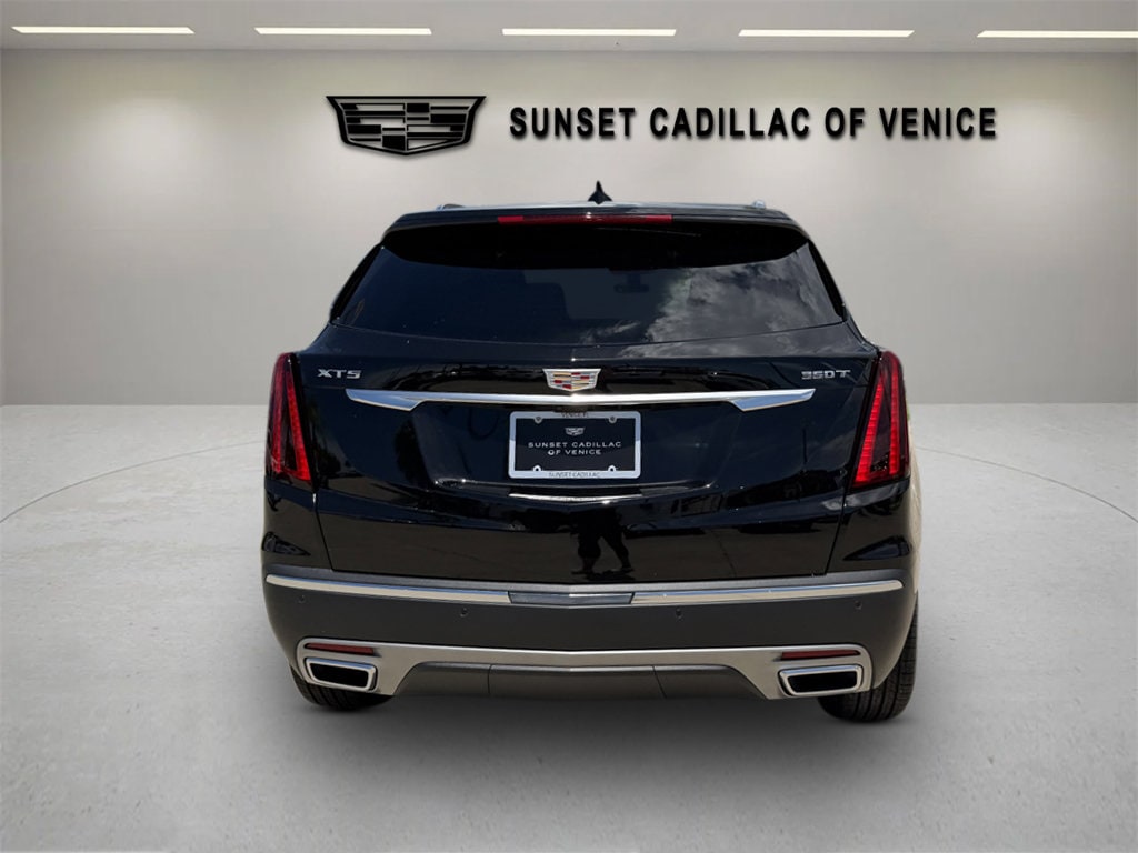 New 2026 CADILLAC XT5 Premium Luxury SUV