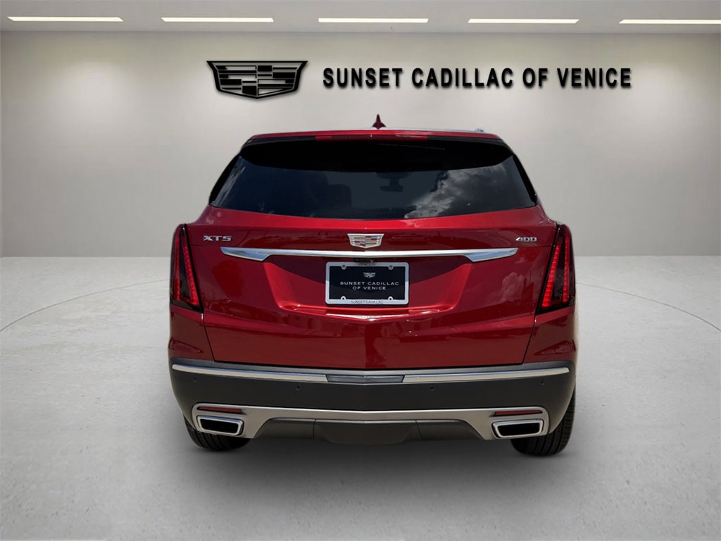 New 2026 CADILLAC XT5 Premium Luxury SUV
