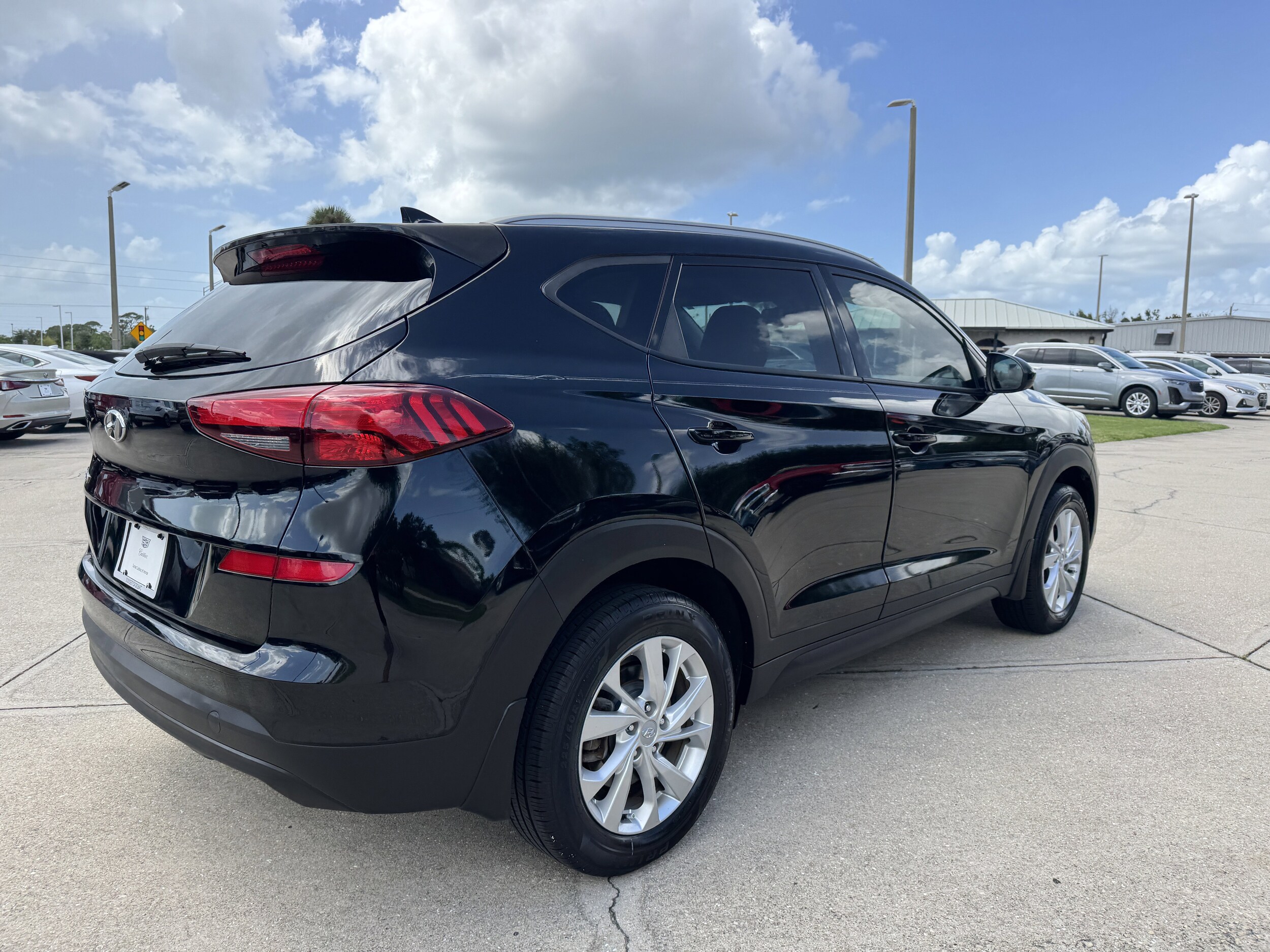 2020 Hyundai Tucson Value photo 2
