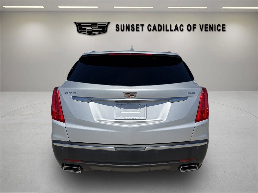 2019 Cadillac XT5 photo 3
