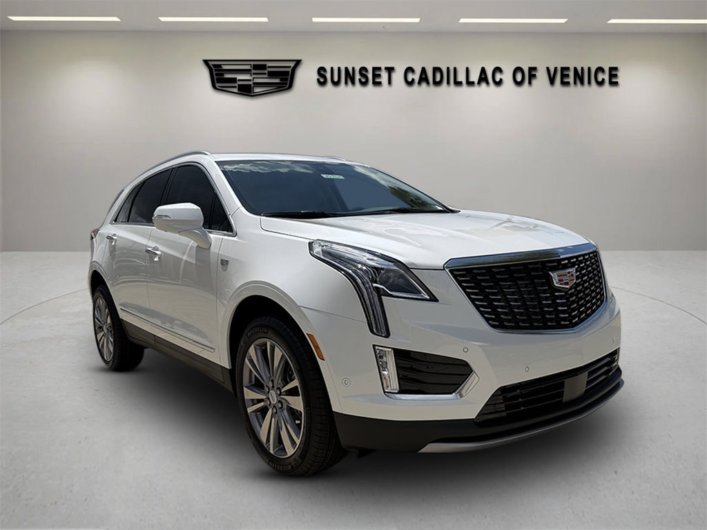 New 2026 CADILLAC XT5 Premium Luxury SUV