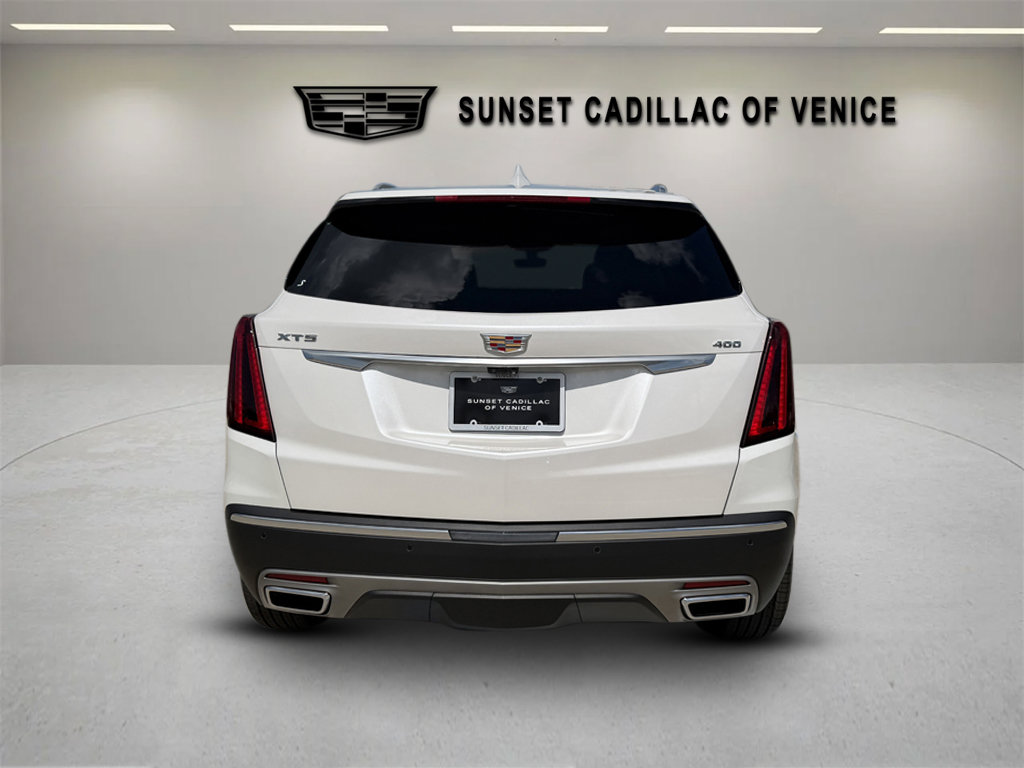 New 2026 CADILLAC XT5 Premium Luxury SUV