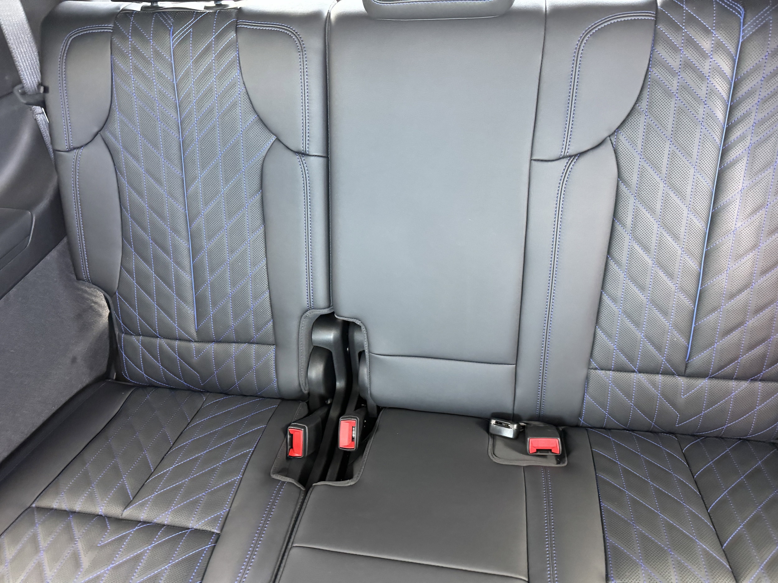 2025 Cadillac Escalade IQ Luxury 1 - Photo 18