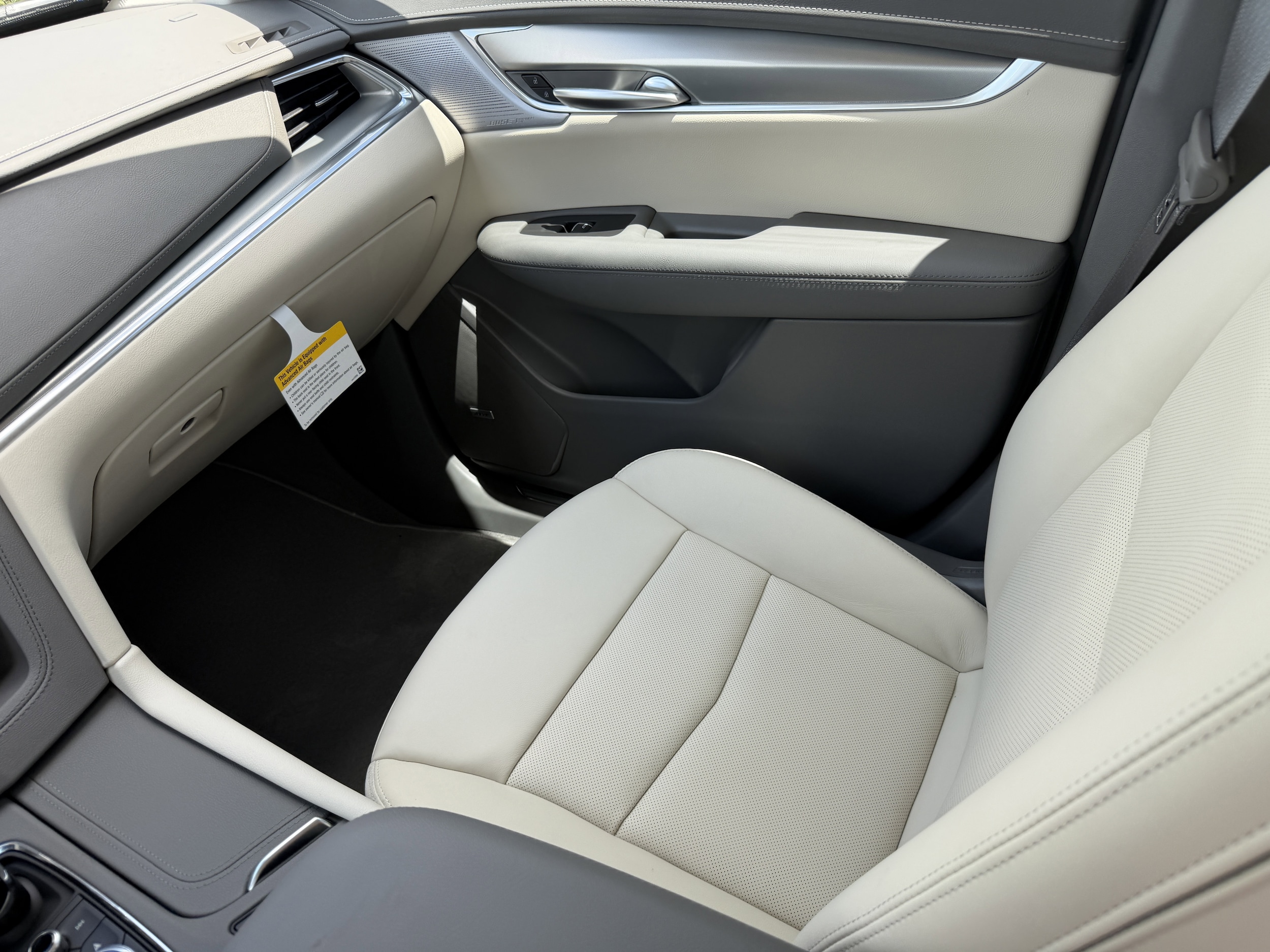 2026 Cadillac XT5 Premium Luxury - Photo 16