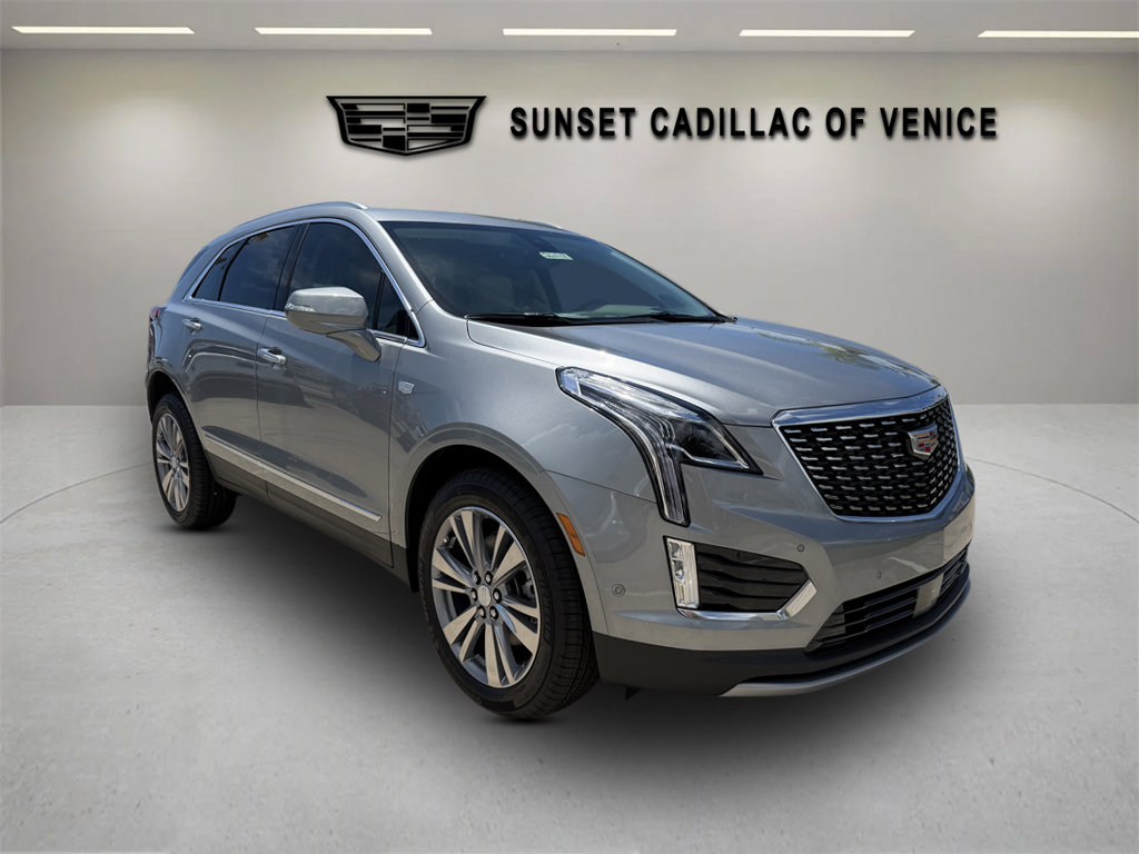 New 2026 CADILLAC XT5 Premium Luxury SUV