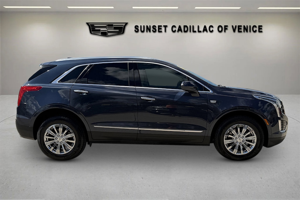 Used 2018 CADILLAC XT5 Luxury FWD SUV