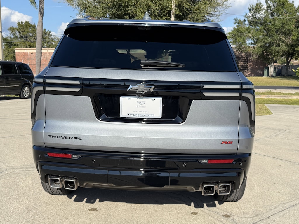 Used 2024 Chevrolet Traverse RS SUV