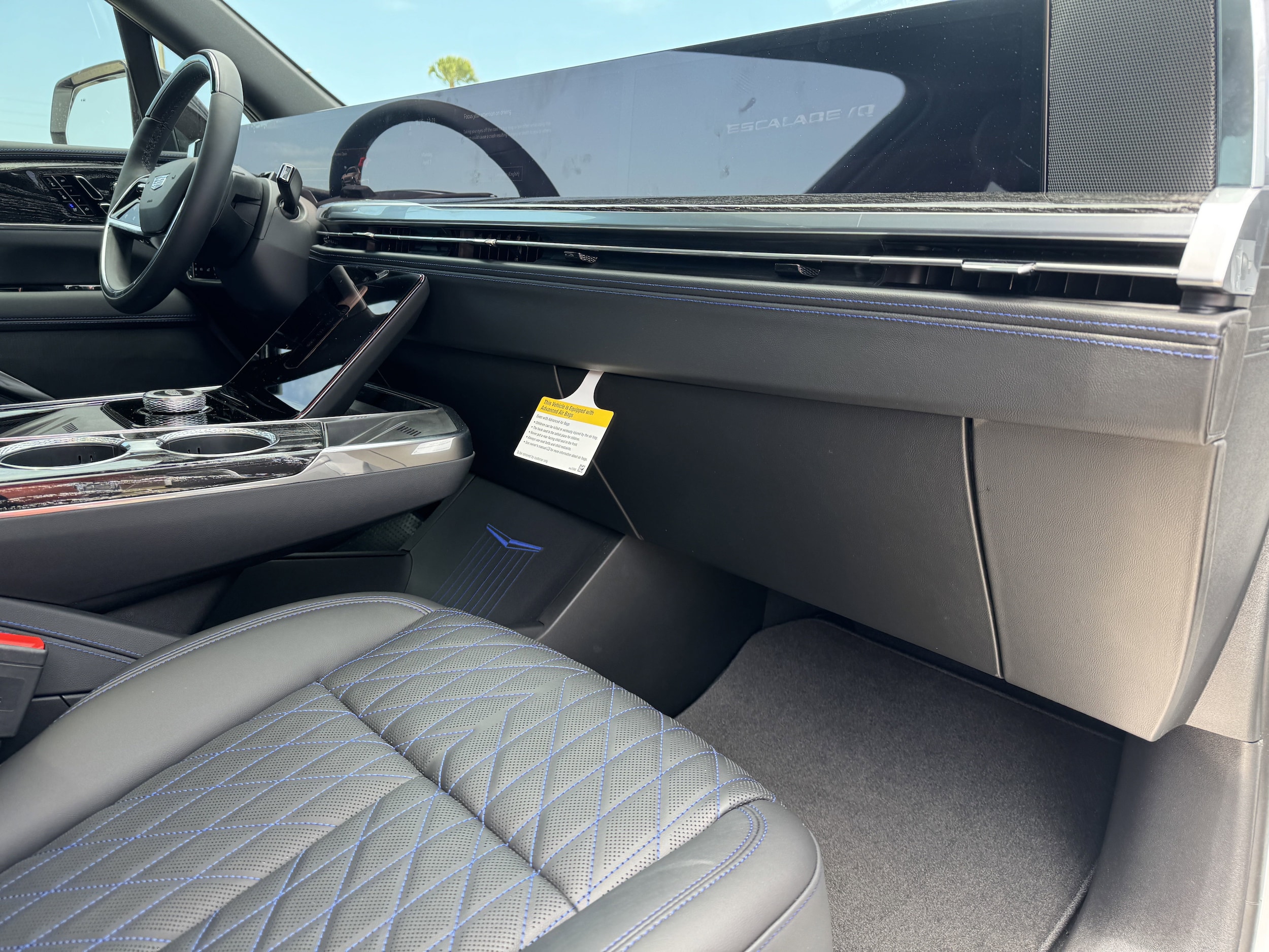 2025 Cadillac Escalade IQ Luxury 1 - Photo 13