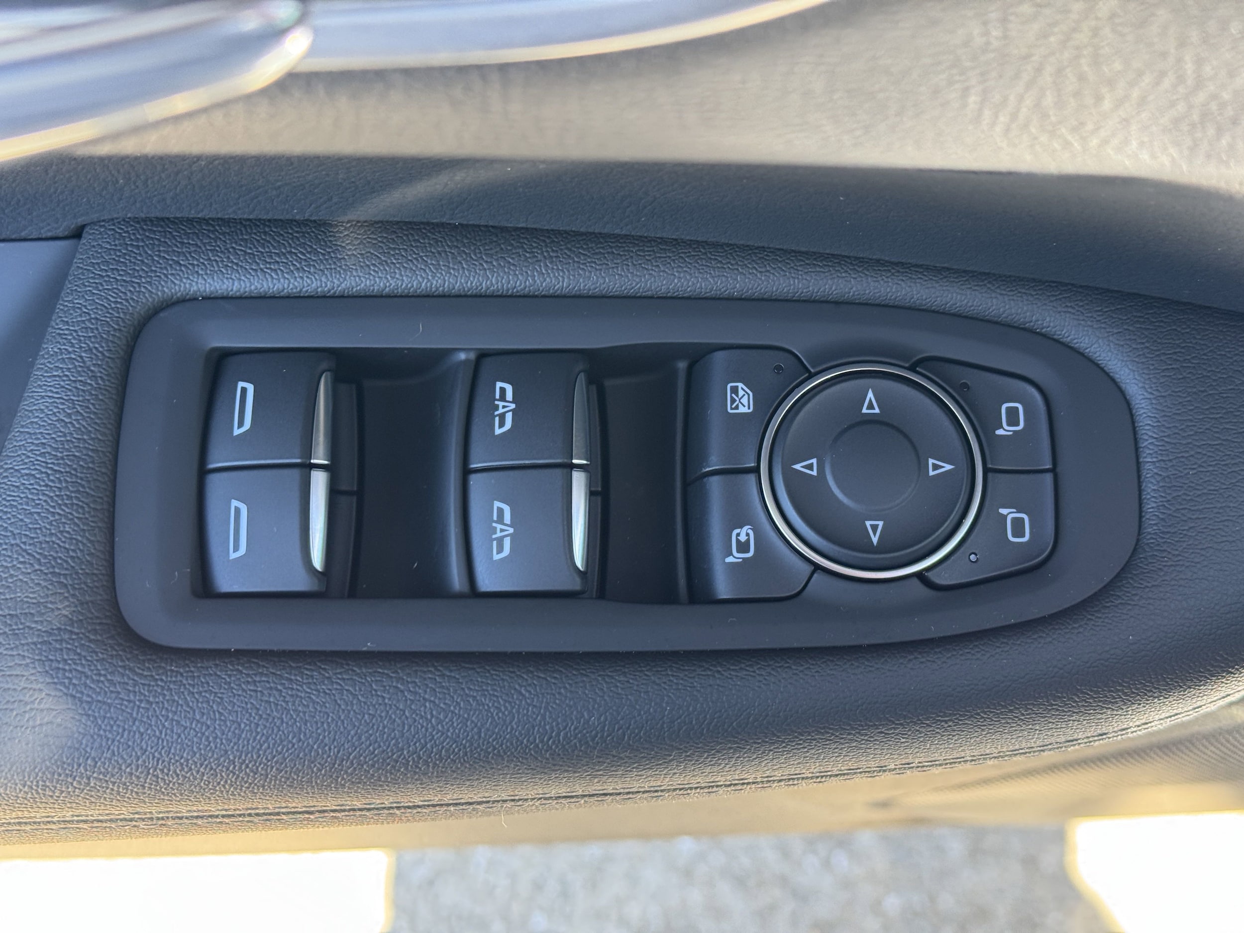 2025 Cadillac XT6 Luxury - Photo 19