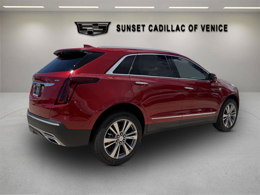 New 2026 CADILLAC XT5 Premium Luxury SUV