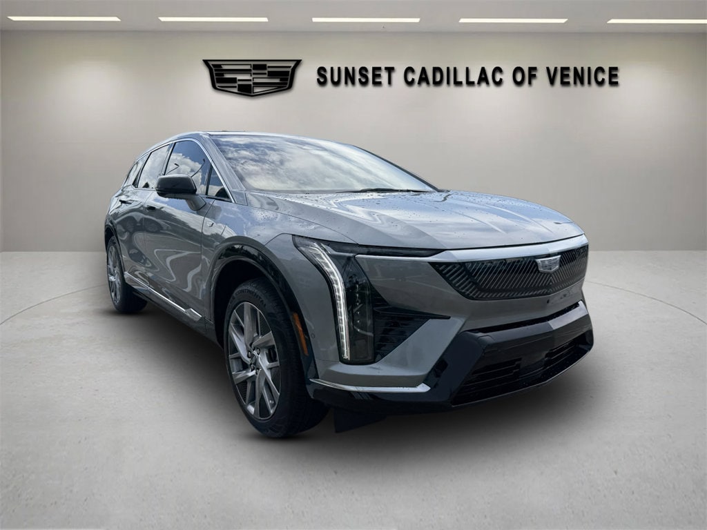 New 2026 CADILLAC OPTIQ Luxury SUV