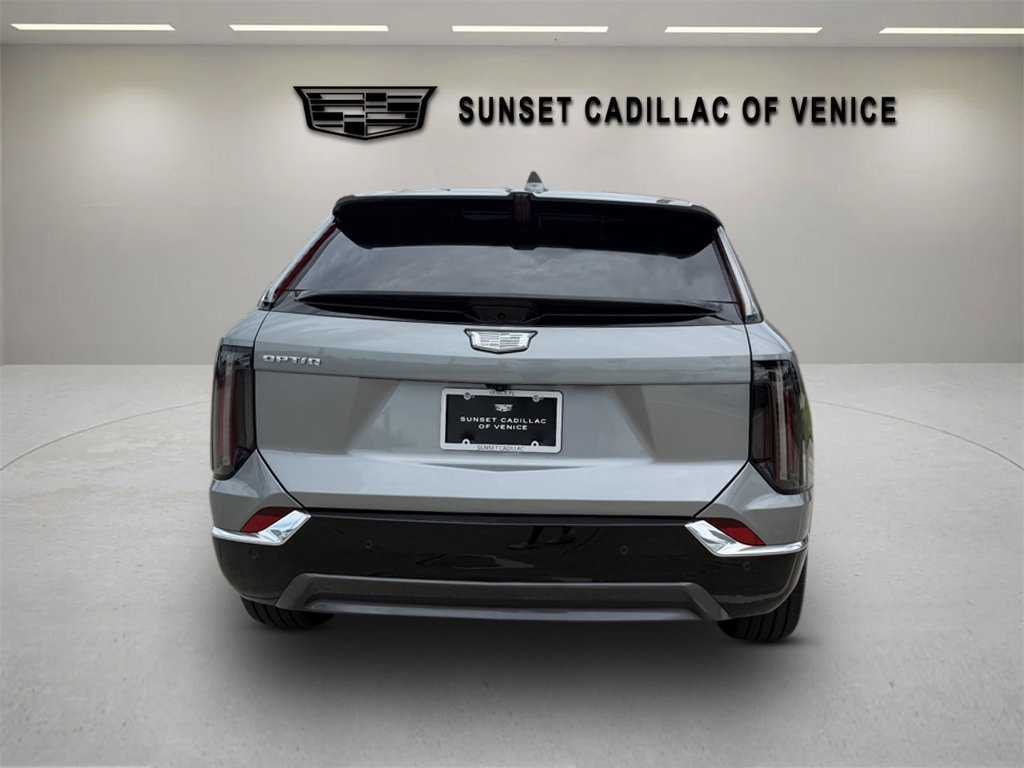 New 2027 CADILLAC OPTIQ Luxury SUV