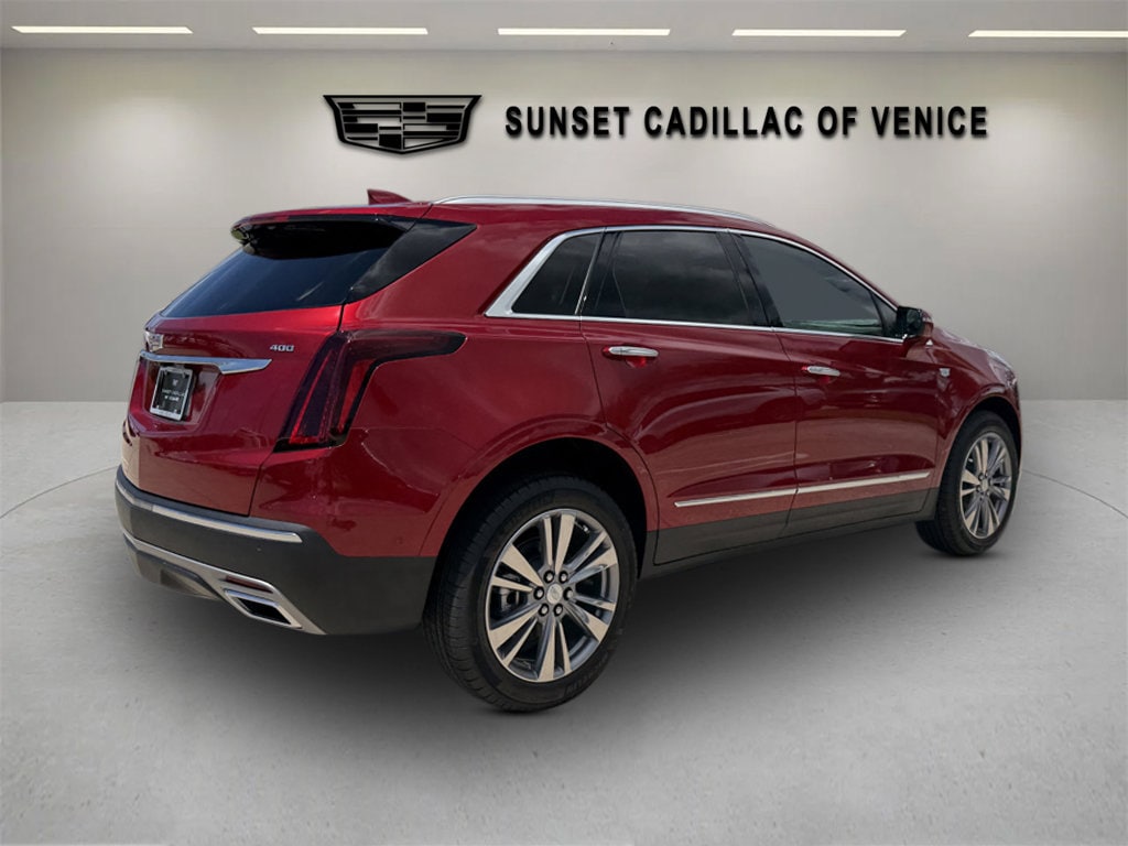 New 2026 CADILLAC XT5 Premium Luxury SUV