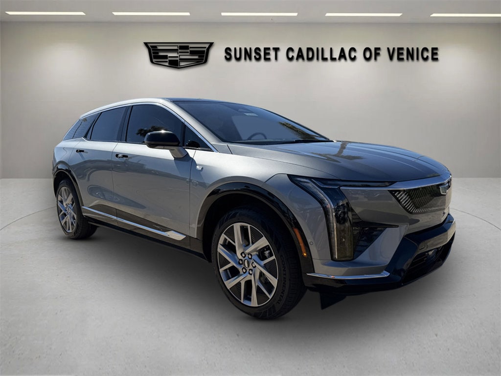 2026 Cadillac OPTIQ Luxury's photo