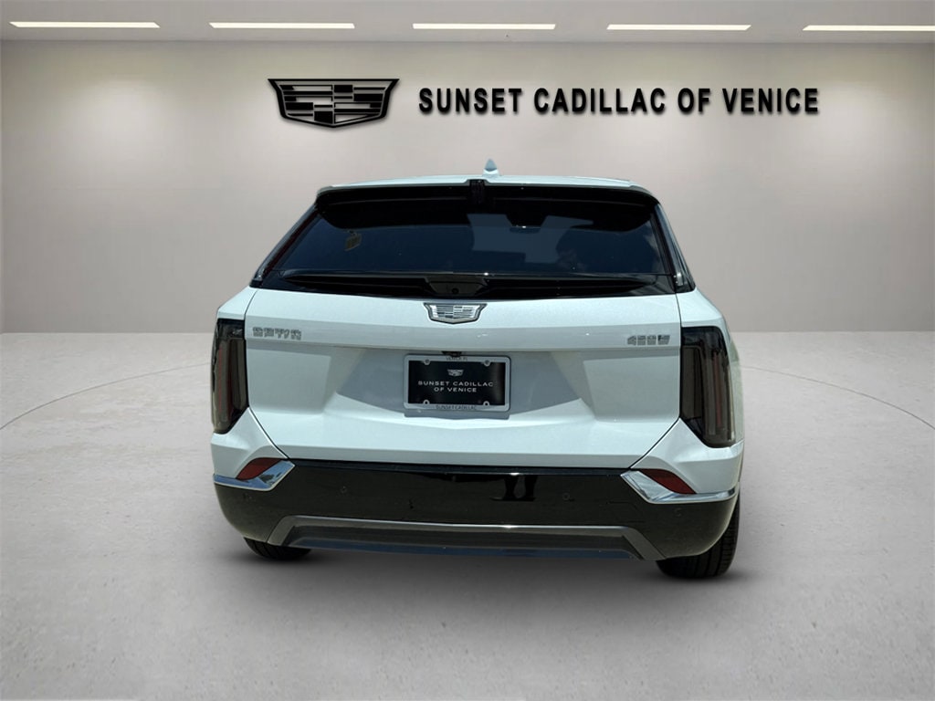 New 2026 CADILLAC OPTIQ Premium Luxury SUV