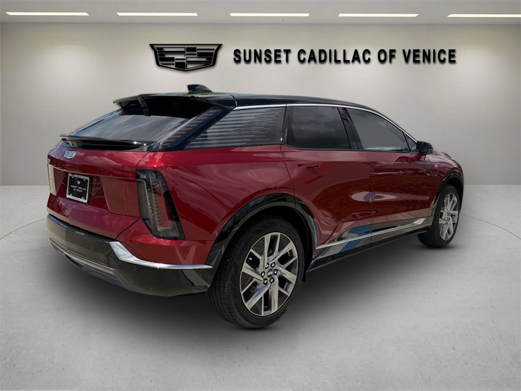 New 2027 CADILLAC OPTIQ Premium Luxury SUV
