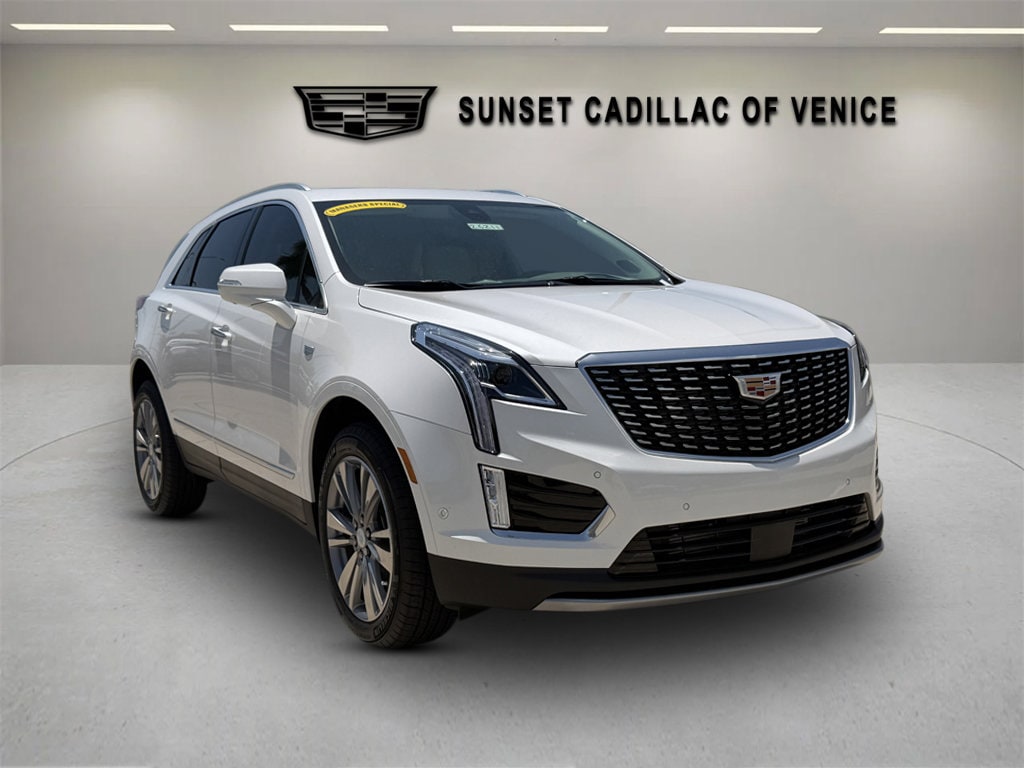 New 2026 CADILLAC XT5 Premium Luxury SUV